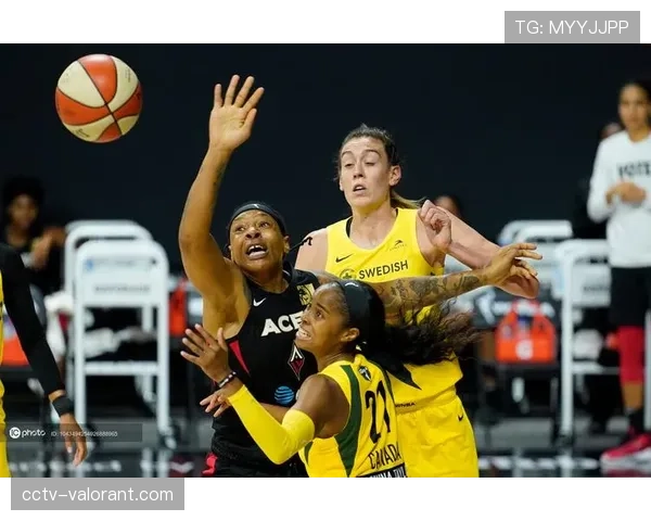 战术前瞻:深度解析拉斯维加斯王牌队的进攻发起与无球跑动体系 战术前瞻:深度解析拉斯维加斯王牌队的进攻发起与无球跑动体系